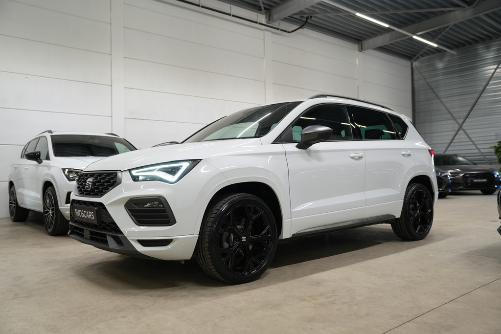 SEAT Ateca 1.5 TSI FR DSG * Virtual - Camera - Keyless - 19" - App - ACC - DCC - 1e Eig * 51893854-2.jpg | VosCars