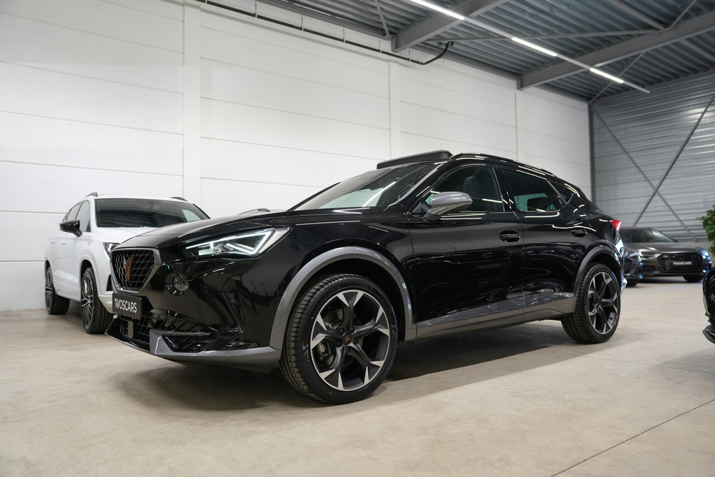 CUPRA Formentor 1.5 TSI DSG * Pano - Kuipstoelen - Trekhaak - Camera - Blind Spot - 19" - ACC - App * 51894753-2.jpg | VosCars