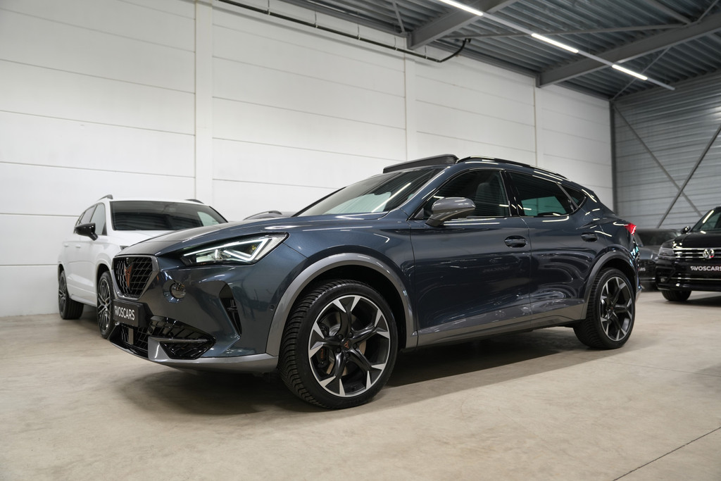 CUPRA Formentor 2.0 TSI VZ 4DRIVE 310PK * Pano - 360° Cam - Trekhaak - Beats - Blind Spot - Keyless - Memory * 51979319-2.jpg | VosCars