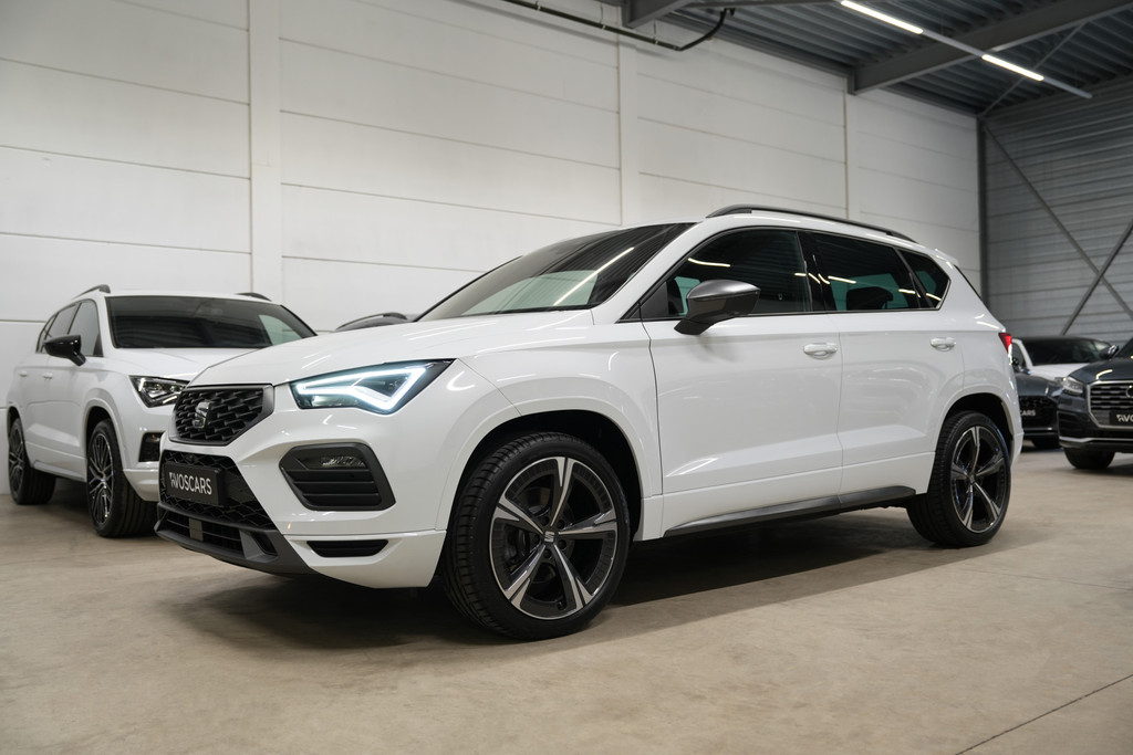 SEAT Ateca 1.5 TSI FR DSG * Virtual - Trekhaak - 360° Cam - Keyless - Beats - Blind Spot - ACC * 52473610-2.jpg | VosCars