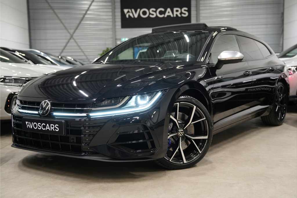 Volkswagen Arteon Shooting Brake 2.0 TSI R 320PK * Pano - Kuipstoelen - Trekhaak - 360° Cam - H/K - 20" - HUD * 52513105-0.jpg | VosCars