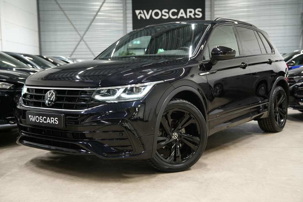 Volkswagen Tiguan 1.5 TSI R-Line * Trekhaak - Virtual - Camera - Black Style - IQ Light - ACC - Sfeer - 1e Eig * 52513240-0.jpg | VosCars