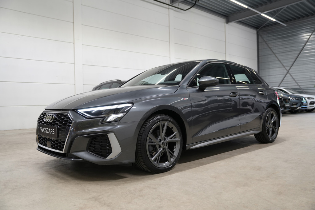 Audi A3 Sportback 35 TFSI S edition * ACC - Lane - Kuipstoelen - App - 18" - LED * 53727954-2.jpg | VosCars