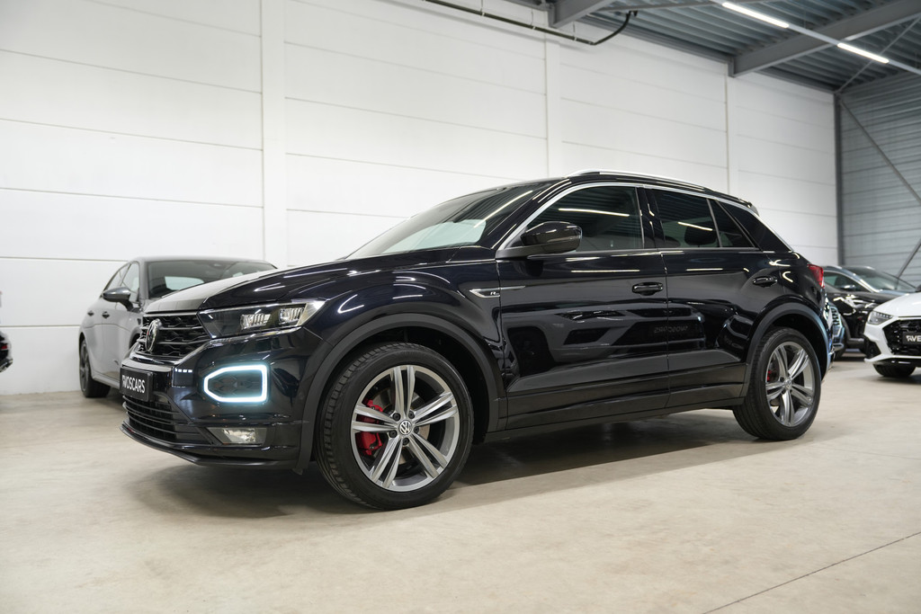 Volkswagen T-Roc 2.0 TSI 4Motion 190PK 2x R-Line * Trekhaak - Camera - Beats - ACC - Blind Spot - App - LED * 54399742-2.jpg | VosCars