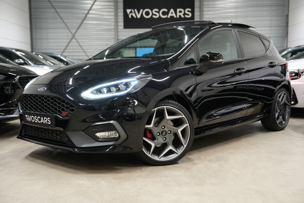 Ford Fiesta 1.5 EcoBoost ST-3 200PK * Performance - Pano - Launch Control - Recaro - B&O - Camera - Keyless - Blind Spot - 100% Dealer * 54765397-0.jpg | VosCars