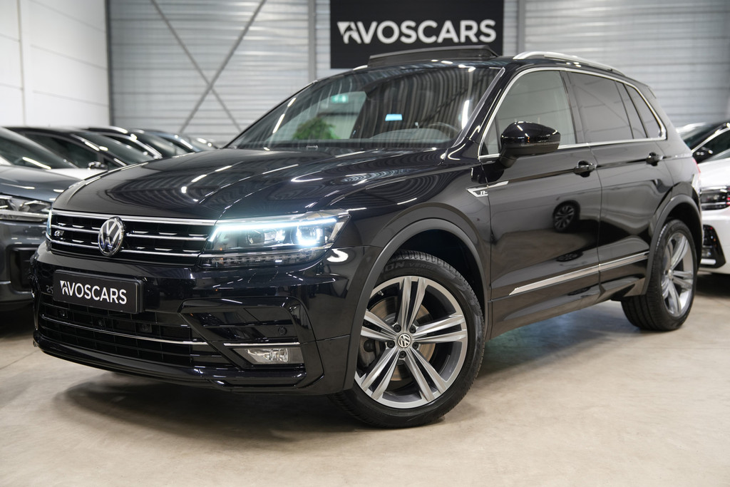 Volkswagen Tiguan 2.0 TSI 4Motion 3x R-Line * Pano - Trekhaak - Virtual - 360° Cam - Keyless - Head Up - ACC - Blind Spot * 55832517-0.jpg | VosCars