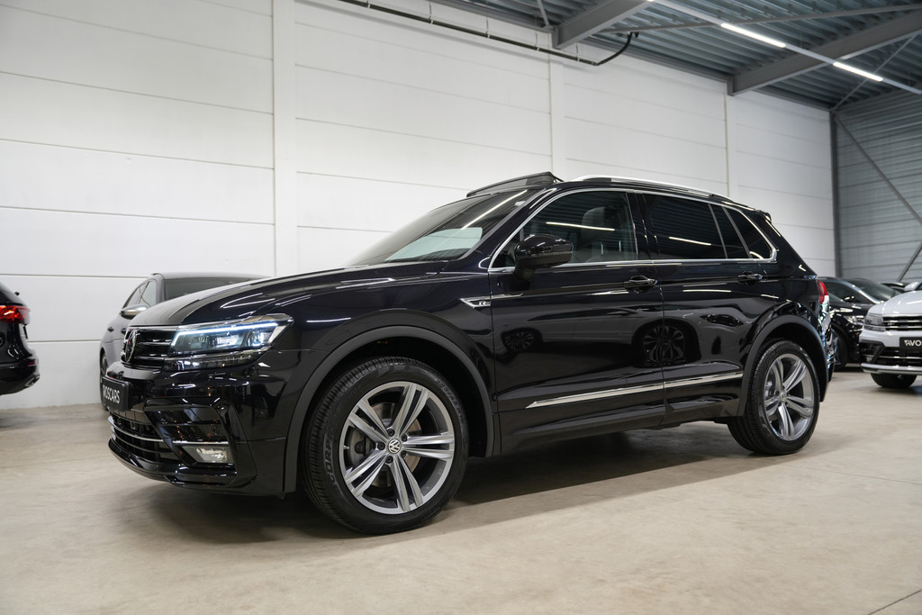 Volkswagen Tiguan 2.0 TSI 4Motion 3x R-Line * Pano - Trekhaak - Virtual - 360° Cam - Keyless - Head Up - ACC - Blind Spot * 55832517-2.jpg | VosCars