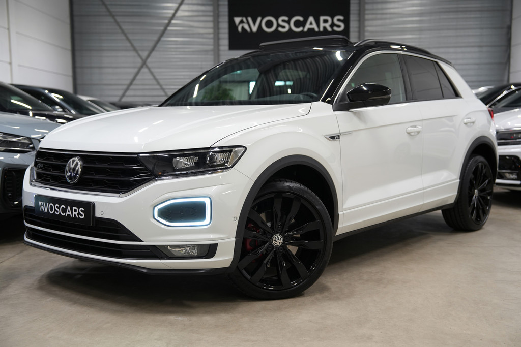 Volkswagen T-Roc 1.5 TSI 3x R-Line * Trekhaak - Pano - Virtual - Keyless - Beats - Camera - ACC - Blind Spot - LED * 57077060-0.jpg | VosCars