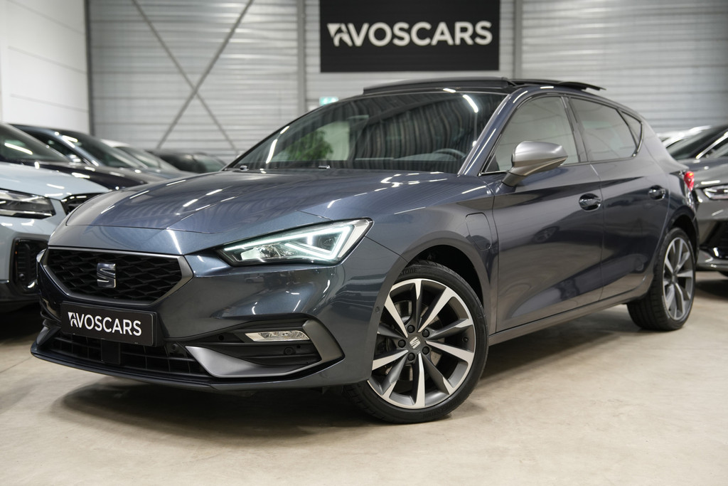 SEAT Leon 1.4 TSI eHybrid PHEV FR 204PK * SoH 96% - Pano - Memory - Alcantara - DCC - ACC - Blind Spot - Keyless - Camera * 57268094-0.jpg | VosCars