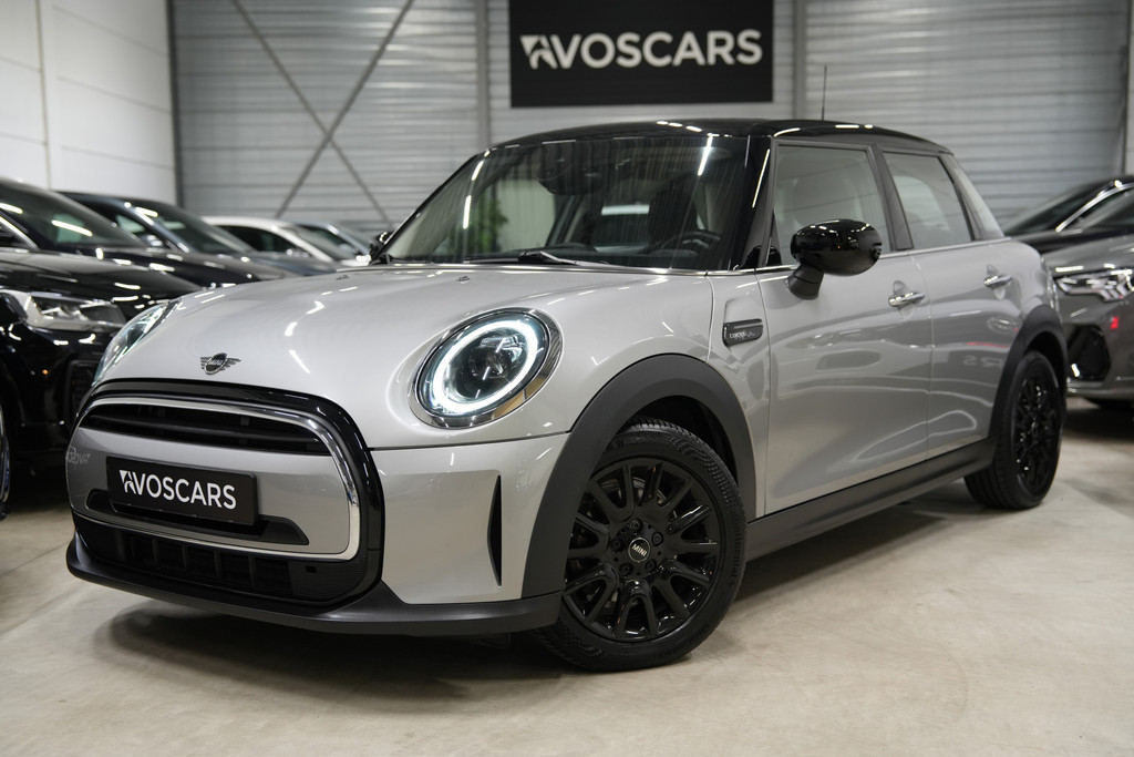 MINI 5-Deurs 1.5 Cooper Camden Edition * Automaat - LED - Sfeer - CarPlay - Cruise - 16" - Clima - PDC * 57458404-0.jpg | VosCars