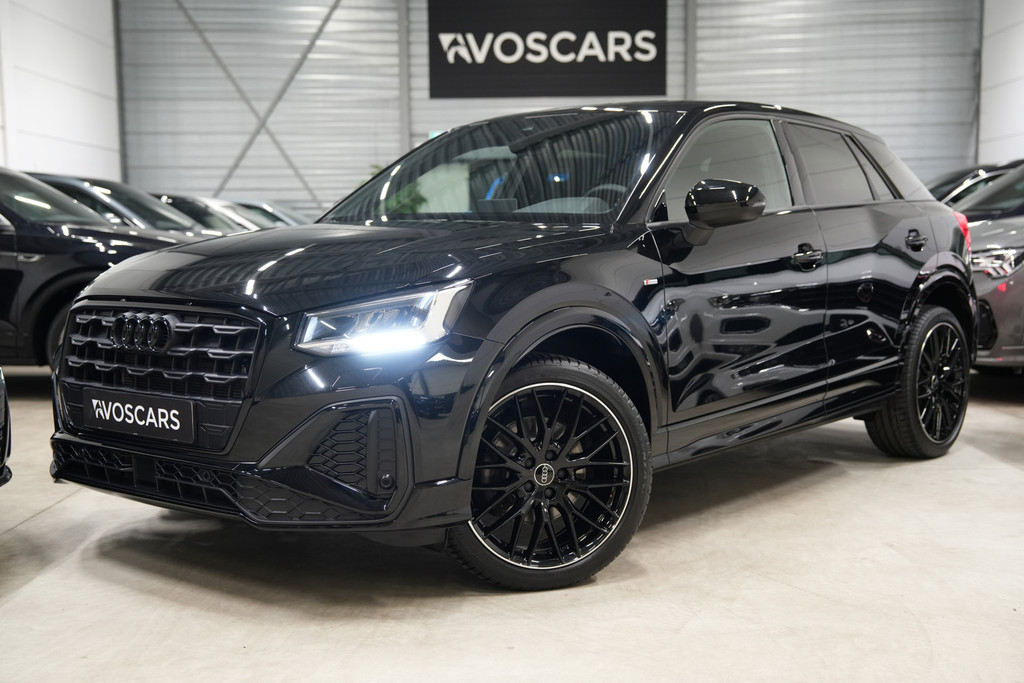Audi Q2 35 TFSI S Edition * Fabrieksgarantie - Virtual - Standkachel - ACC - Blind Spot - Keyless - Alcantara - Camera * 57461874-0.jpg | VosCars