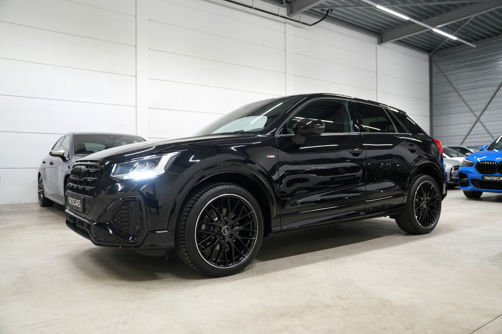 Audi Q2 35 TFSI S Edition * Fabrieksgarantie - Virtual - Standkachel - ACC - Blind Spot - Keyless - Alcantara - Camera * 57461874-2.jpg | VosCars
