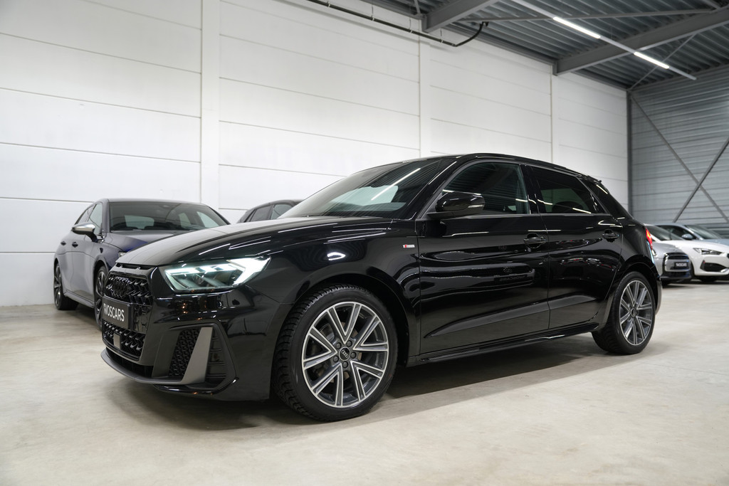 Audi A1 Sportback 30 TFSI S Edition * Camera - Virtual - CarPlay - LED - Stoelverwarming - Cruise * 57462486-2.jpg | VosCars